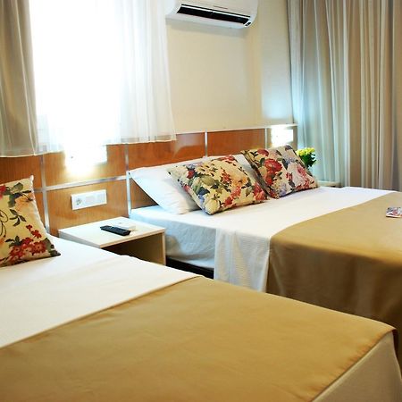 Palm Beach Otel 锡利夫凯 外观 照片