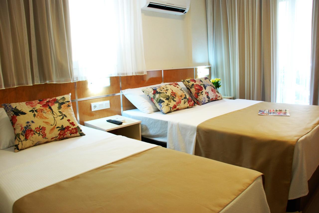 Palm Beach Otel 锡利夫凯 外观 照片