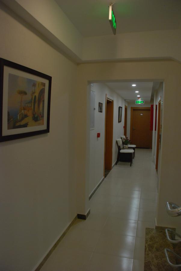 Palm Beach Otel 锡利夫凯 外观 照片