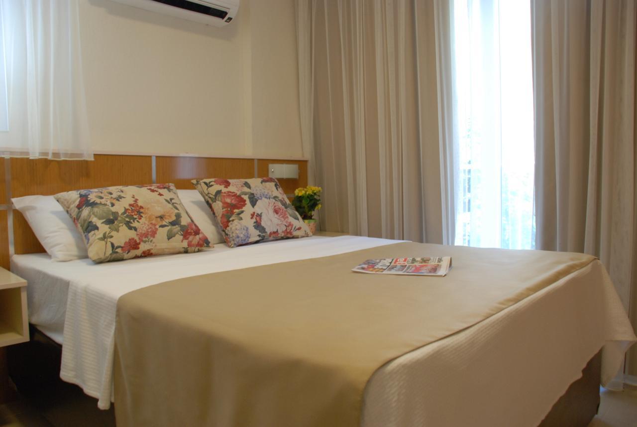 Palm Beach Otel 锡利夫凯 外观 照片