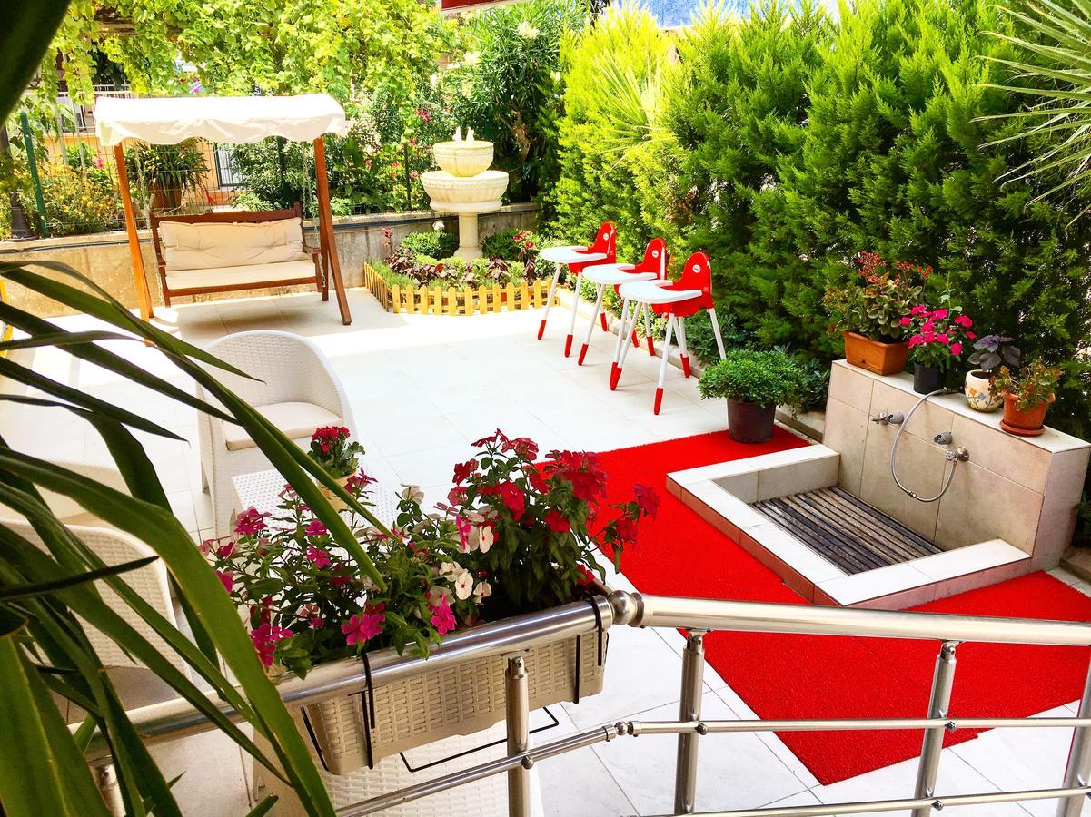 Palm Beach Otel 锡利夫凯 外观 照片